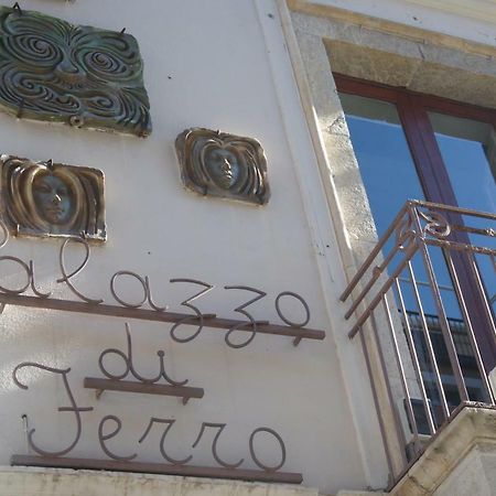 Palazzo Di Ferro Taormina Apartment Exterior foto
